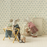 Wooden Mouse Closet Cream