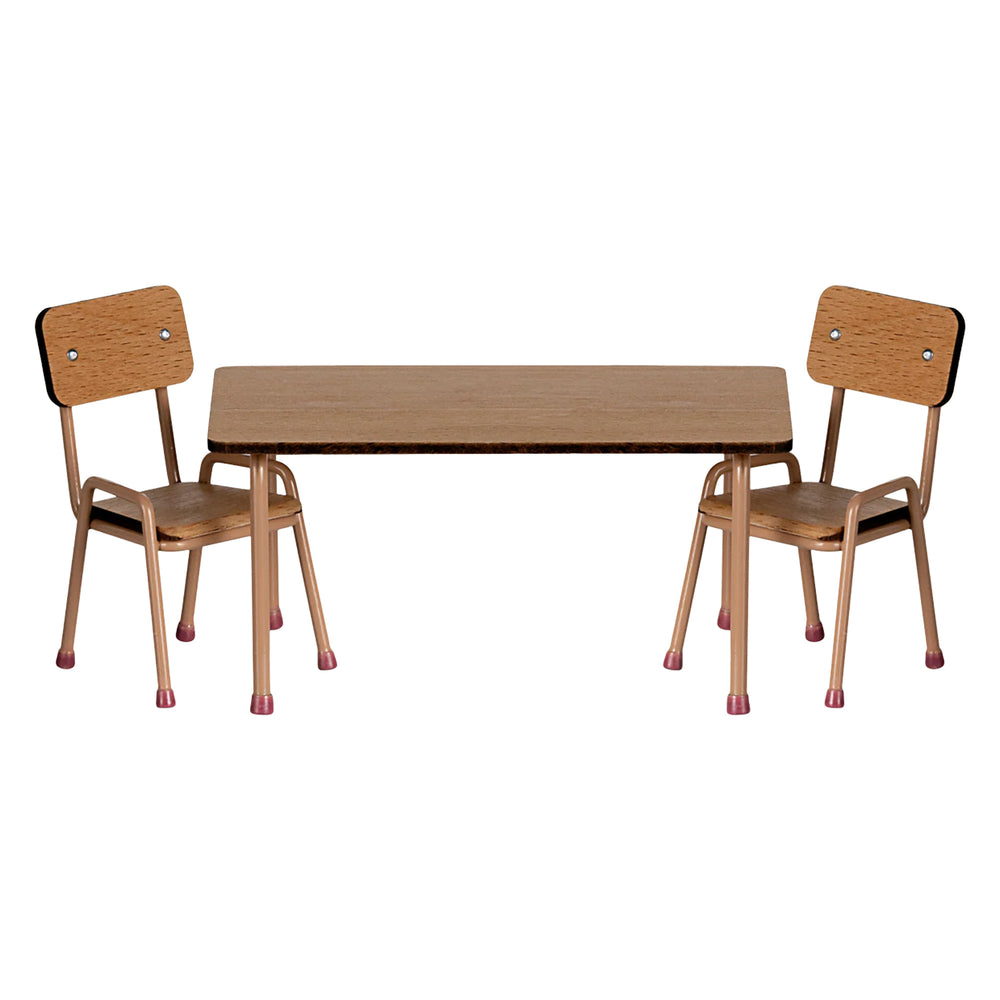 Table and Chair Set - Mouse