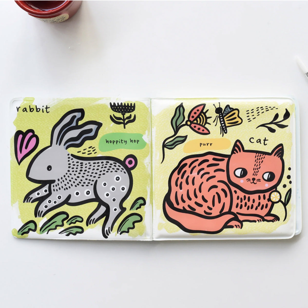 Who loves Pets? Bath Book