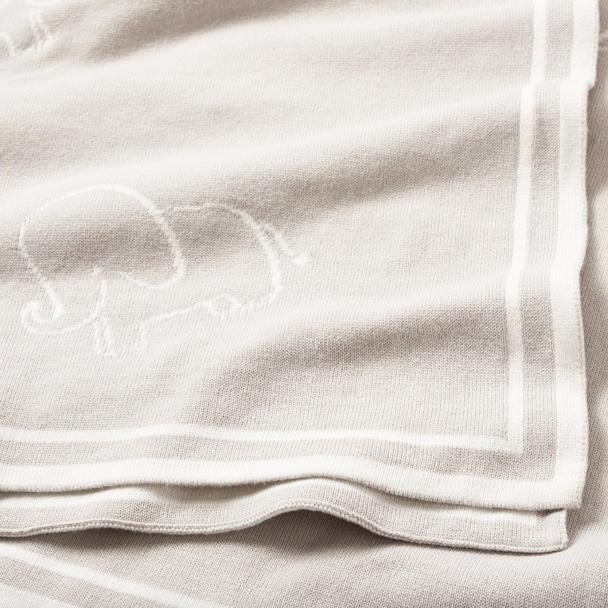 Elephant Jacquard Cotton Knit Blanket