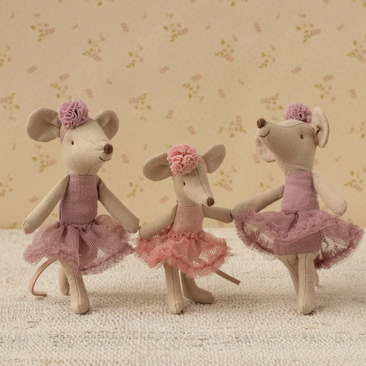 Ballerina Mouse Little Sister Rose