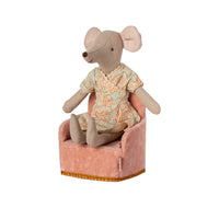 Mouse Arm Chair in Rose