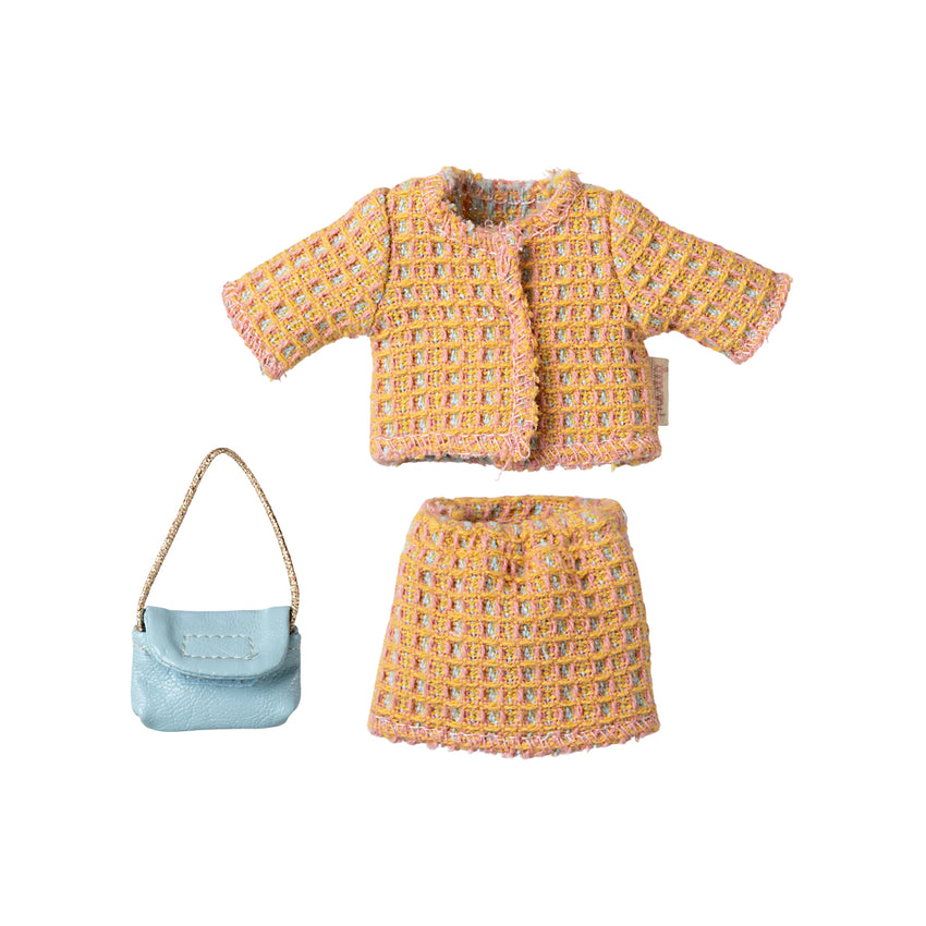 Suit for Mum Mouse