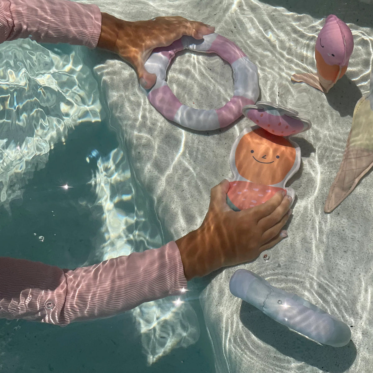 Cotton Candy Dive Buddies
