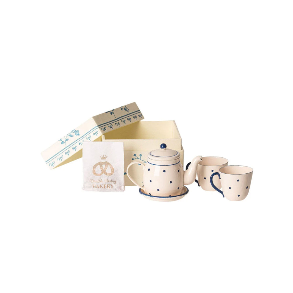 Tea and Biscuits for two