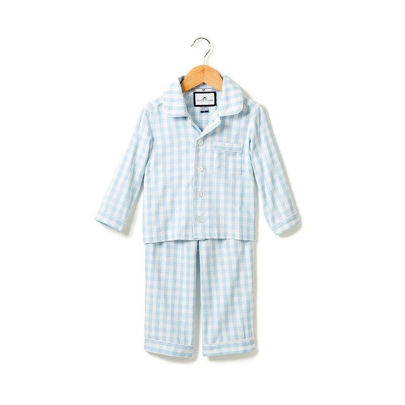Help your little one sleep soundly tonight with comfortable and stylish sleepwear from Peaches, the online Children's Shoppe for newborns to toddlers. Shop Peaches Sleepwear Today!
